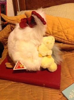 Dakin high quality stuff animal 12" chicken with 3 chicks