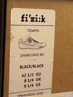 Fizik cycling shoes sz 42.5