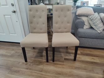 PAIR OF 2 CHAIRS