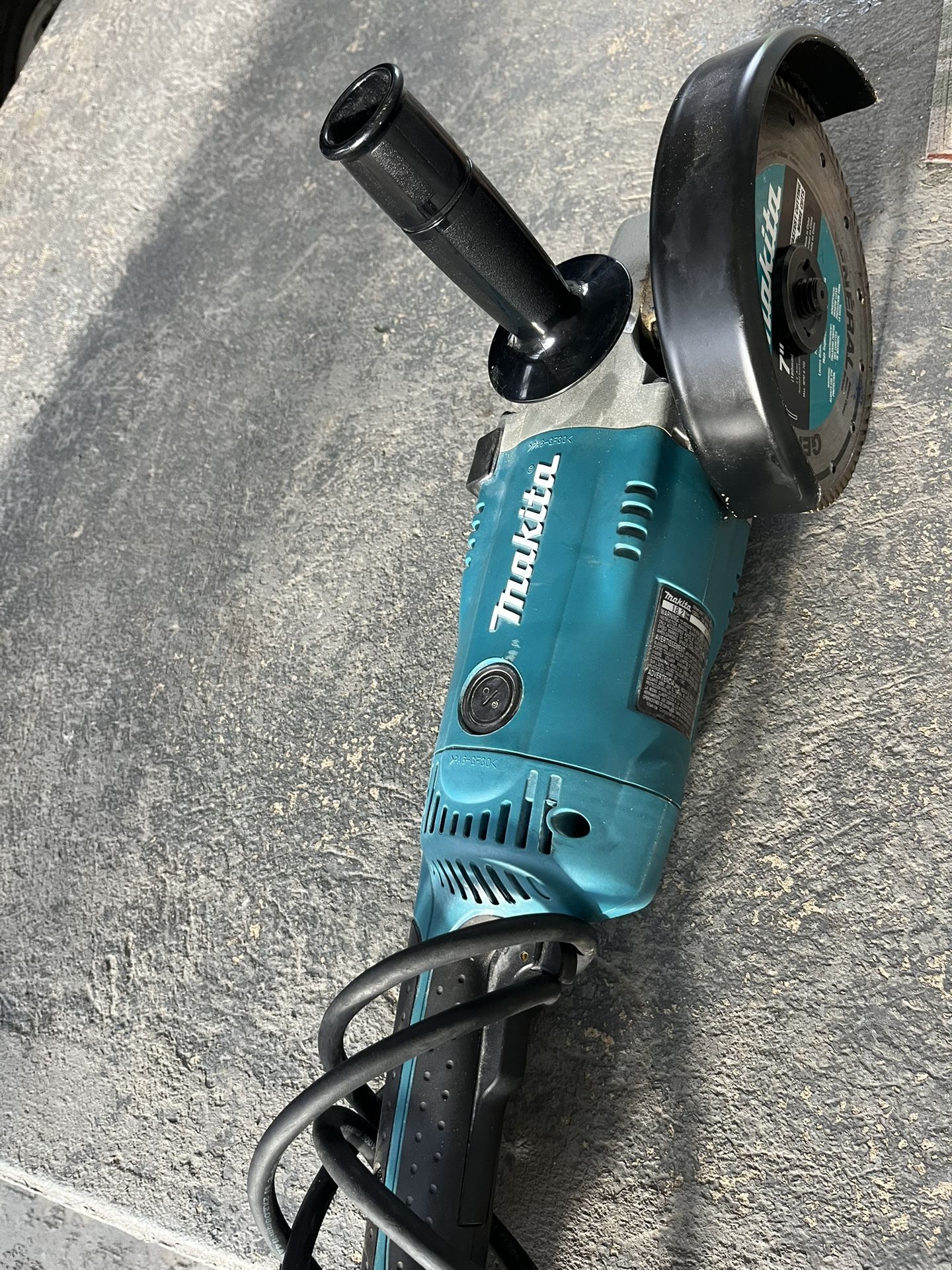 Makita 7” 