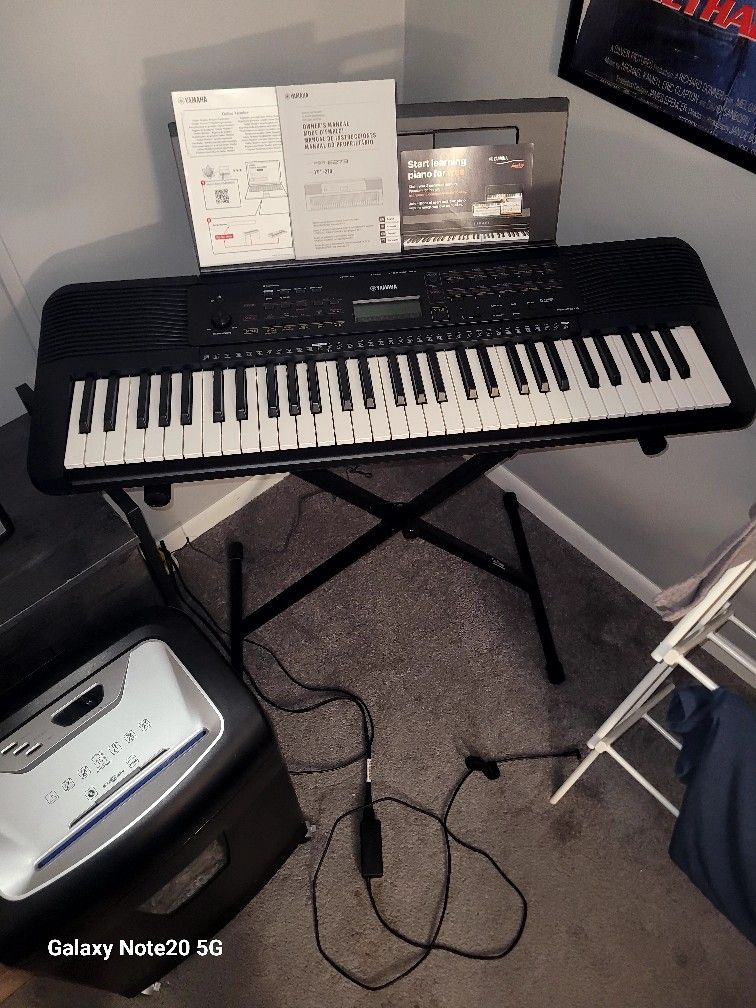Yamaha keyboard brand new