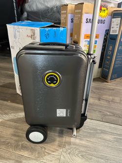 Airwheel - SE3S Smart Rideable Carry On Suitcase Electric Luggage Scooter For Travel - Black