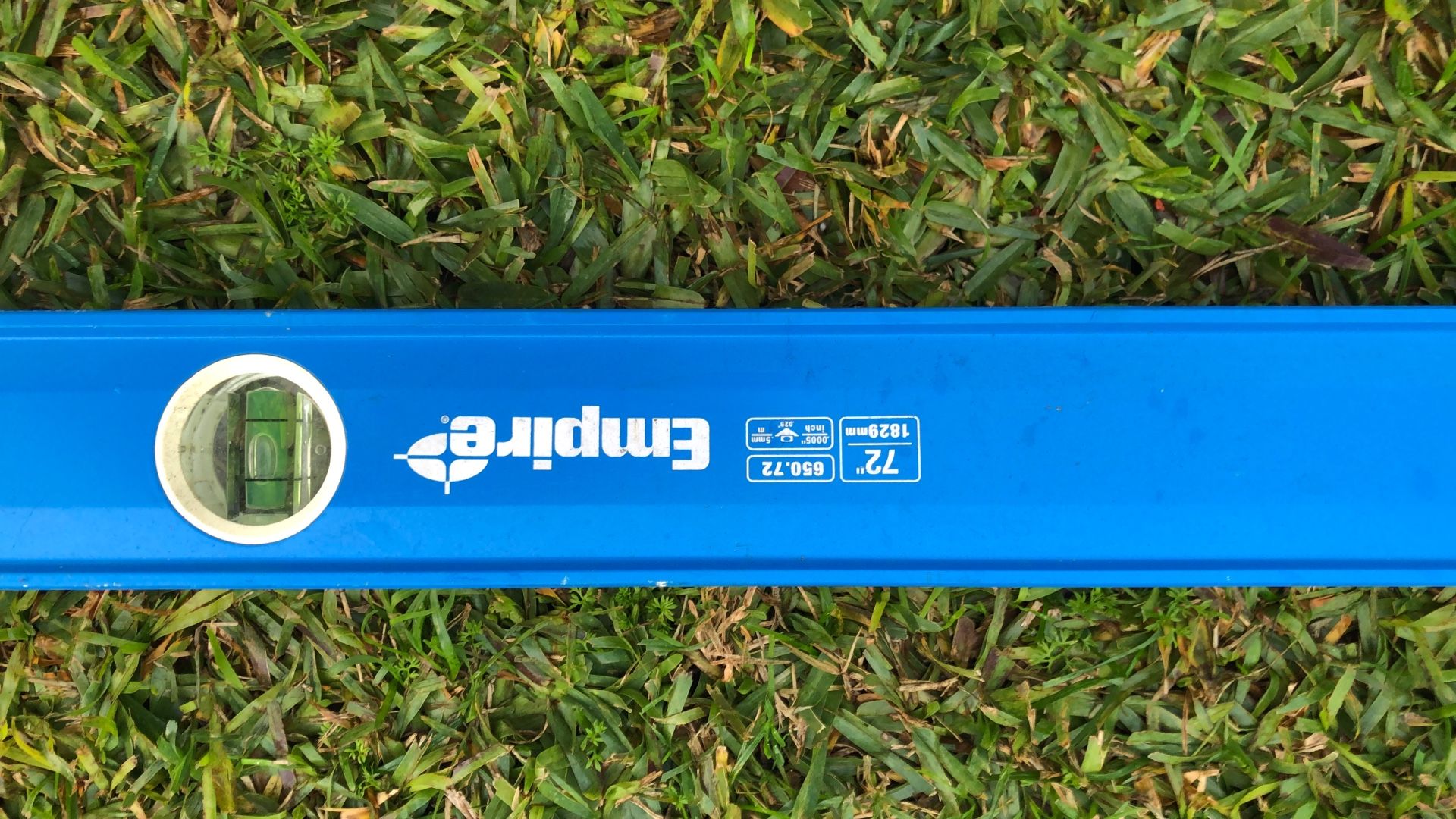 72 In Aluminum Box Level