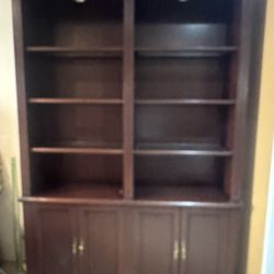 Bookshelf  With  Two Light On Top 