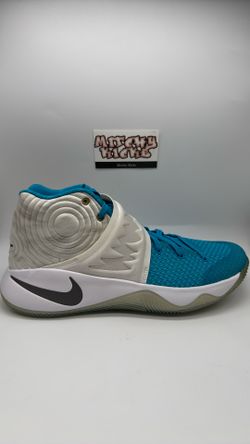 Nike Kyrie 2 Christmas Sz. 10