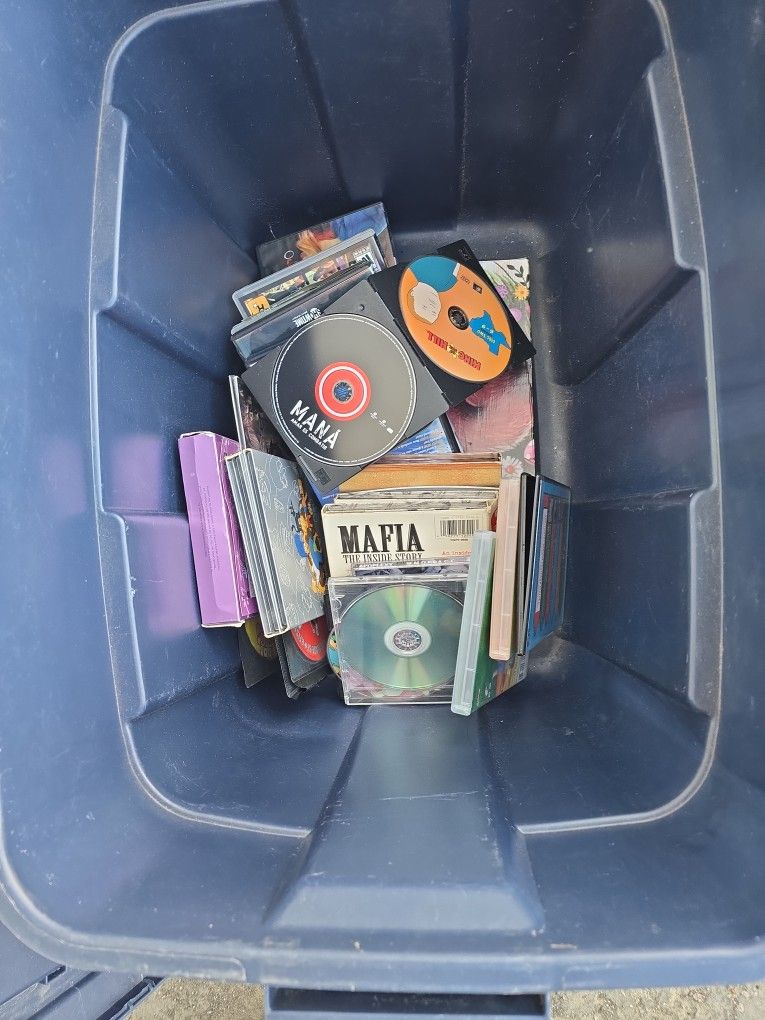 Free Movies & Games