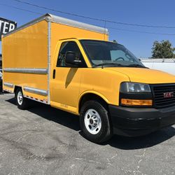 2018 Gmc Savana 3500 Box Truck