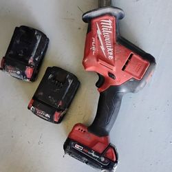 Sawzall & 3bateries
