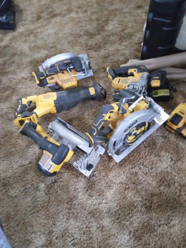 DeWalt Saws