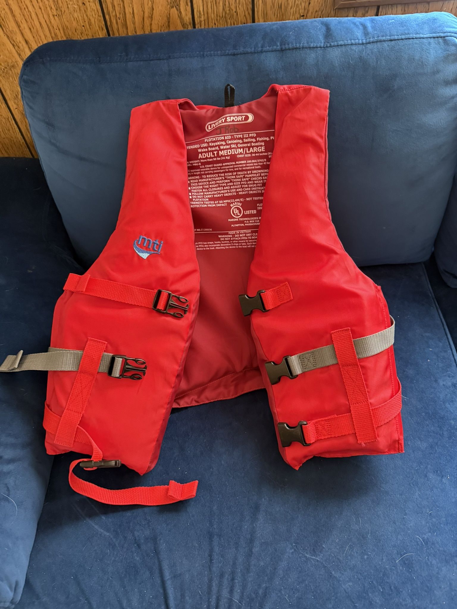 Life jacket