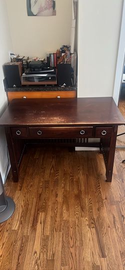 Used wooden desk