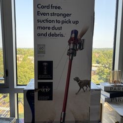 Dyson Cyclone V10 Vacuum