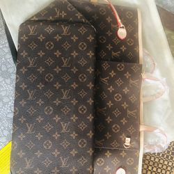 Louis Vuitton Neverfull MM Handbag for Sale in Bellevue, WA - OfferUp
