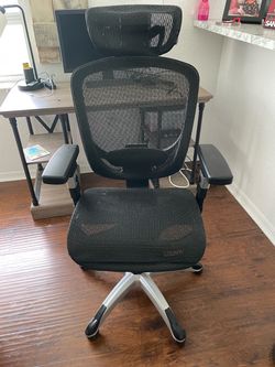 Desk chair