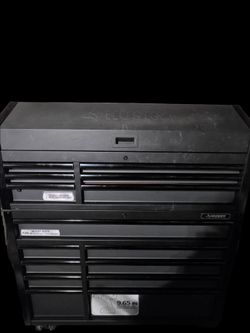 Husky Heavy Duty Rolling Tool Chest Cabinet