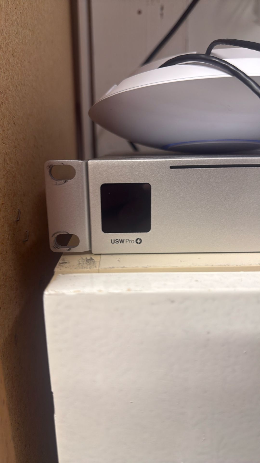 UniFi USW Pro 24 PoE Switch