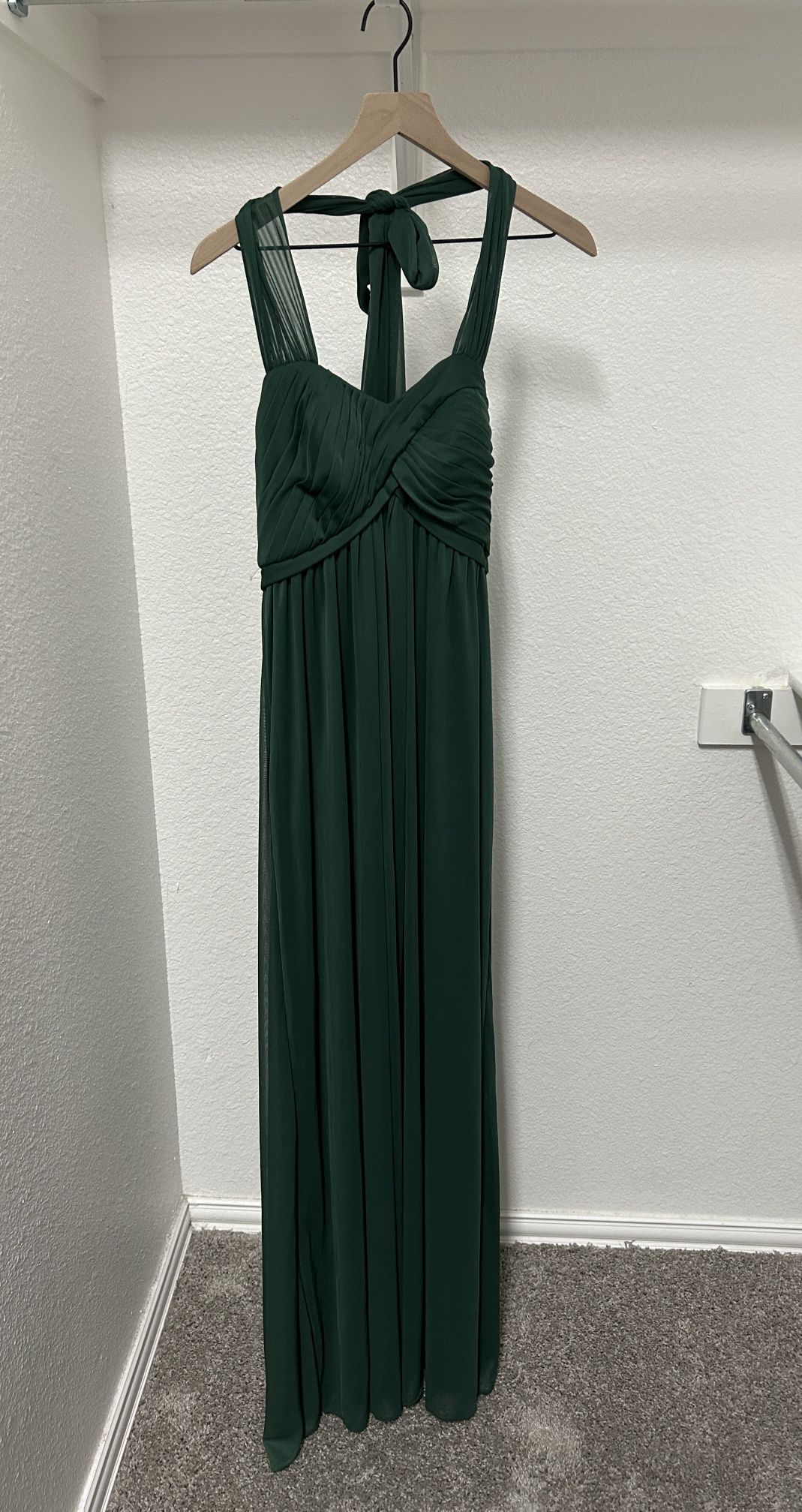 Green Size 8 Azazie Floor Length Dress
