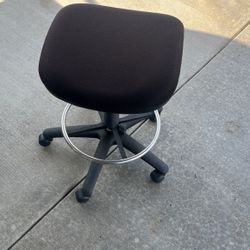 Portable Chair On Wheels With Height Adjust