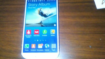 Samsung Galaxy S4 unlocked.