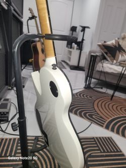 Guitar - Electric Guitar - Jackson Guitar  - Jackson MONARCH PRO SERIES - (EMG 60/ BLACKOUT BRIDGE) RARE SNOW WHITE NECK THRU ......