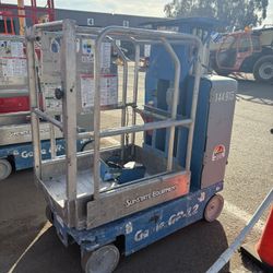 Genie GR12 Model Year 2015