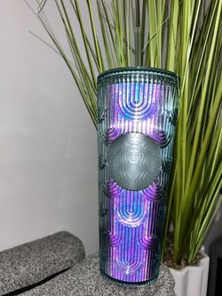 Starbucks iridescent Mermaid Scales tumbler