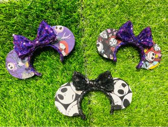 Minnie ears keychains