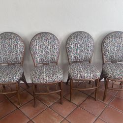 4 Dining Chairs
