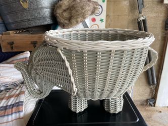 Nursery basket