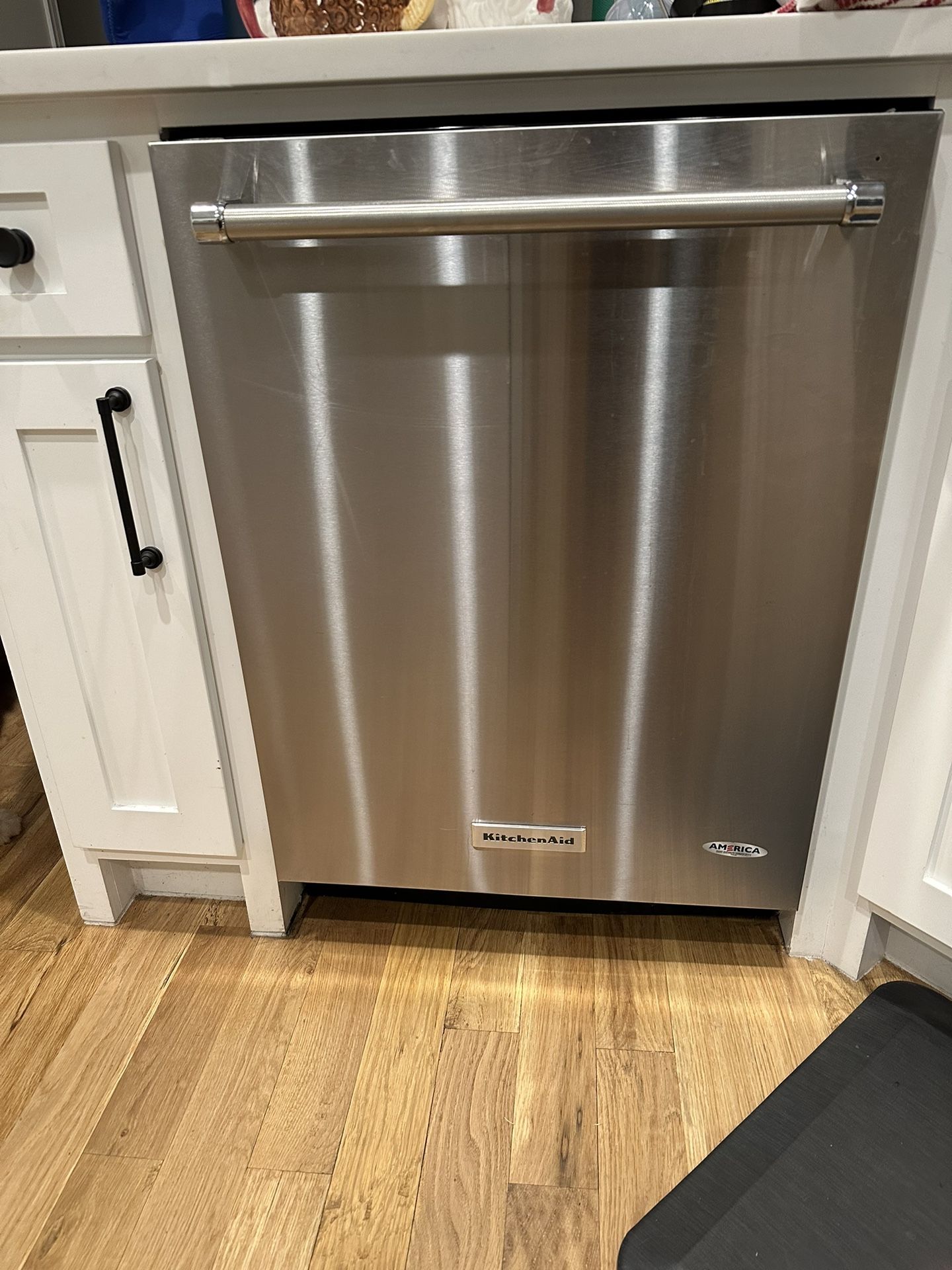 KitchenAid Dishwasher Model # KDTE104ESS1