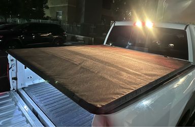 Gator Tri-Fold Soft Tonneau Cover