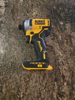 DEWALT 20v Atomic Nuevo Tool Only