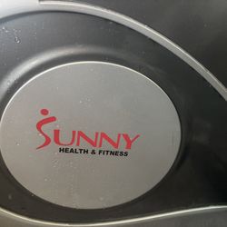 A Sunny Row Machine 