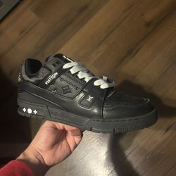 Louis Vouitton Lv trainers