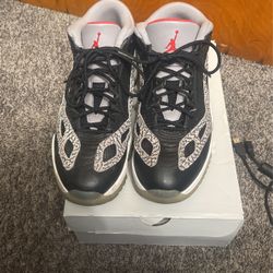 Air Jordan 11 Retro Low Ie