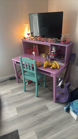 Kids Desk