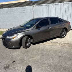 2016 Toyota Camry Se 