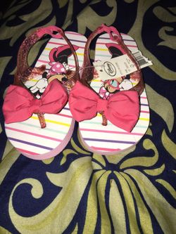Disney sandals Size 7/8 New
