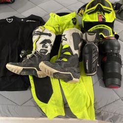 Dirt bike Gear