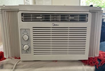 Midea Window AC unit