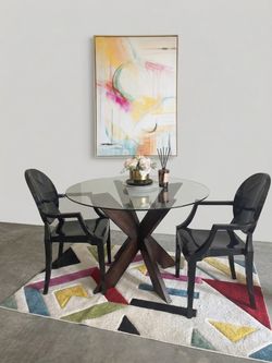 Dining room table and chair set