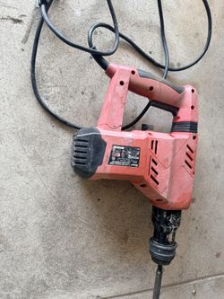 BAUER 1-1/16 in. SDS Variable Speed Pro Rotary Hammer Kit.