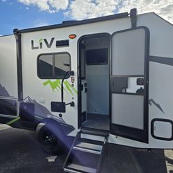 Travel Trailer Liv 17FD RV