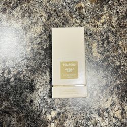 Women’s Fragrance | Eau De Parfum