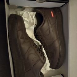 Nike Air Force 1 Low
Supreme Baroque Brown 