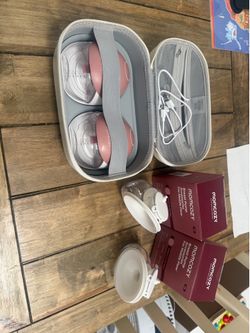 Momcozy M9 Wearable Pump Set + Extra Parts