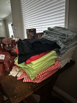 Pallet For $350 Everything Included