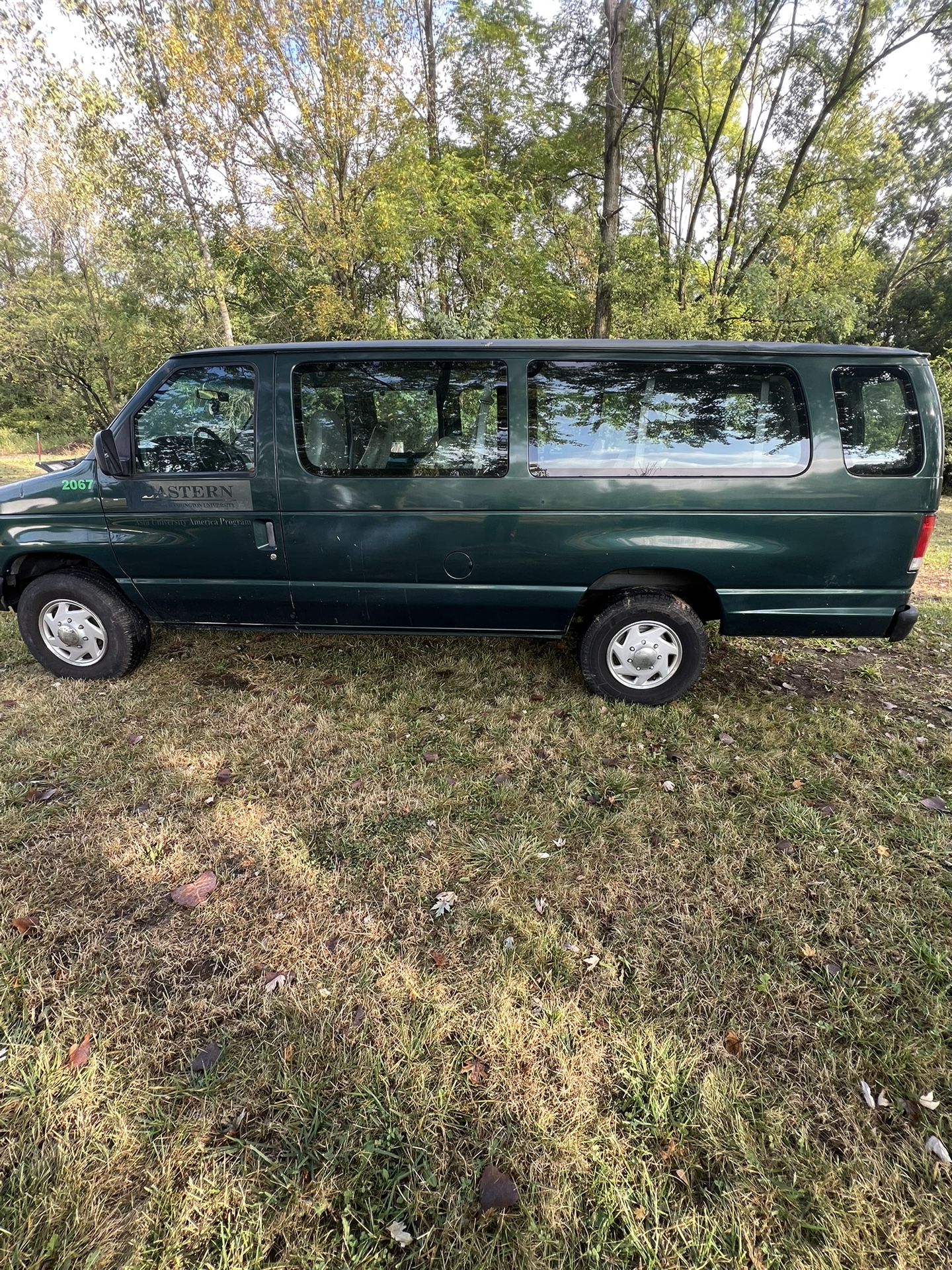 2000 Ford Econoline