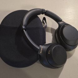 Sony WH-1000XM4
