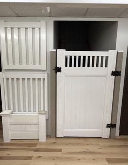 Vinyl Fence Manufacturer | Custom Fabrication & Wholesale Sales